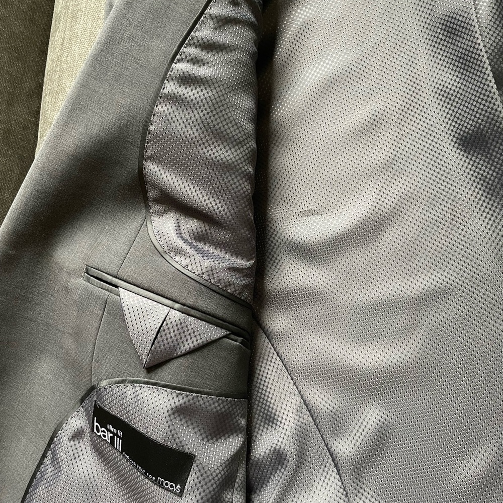 2 piece Bar III charcoal grey wool blend suit 42R - Picture 9 of 16